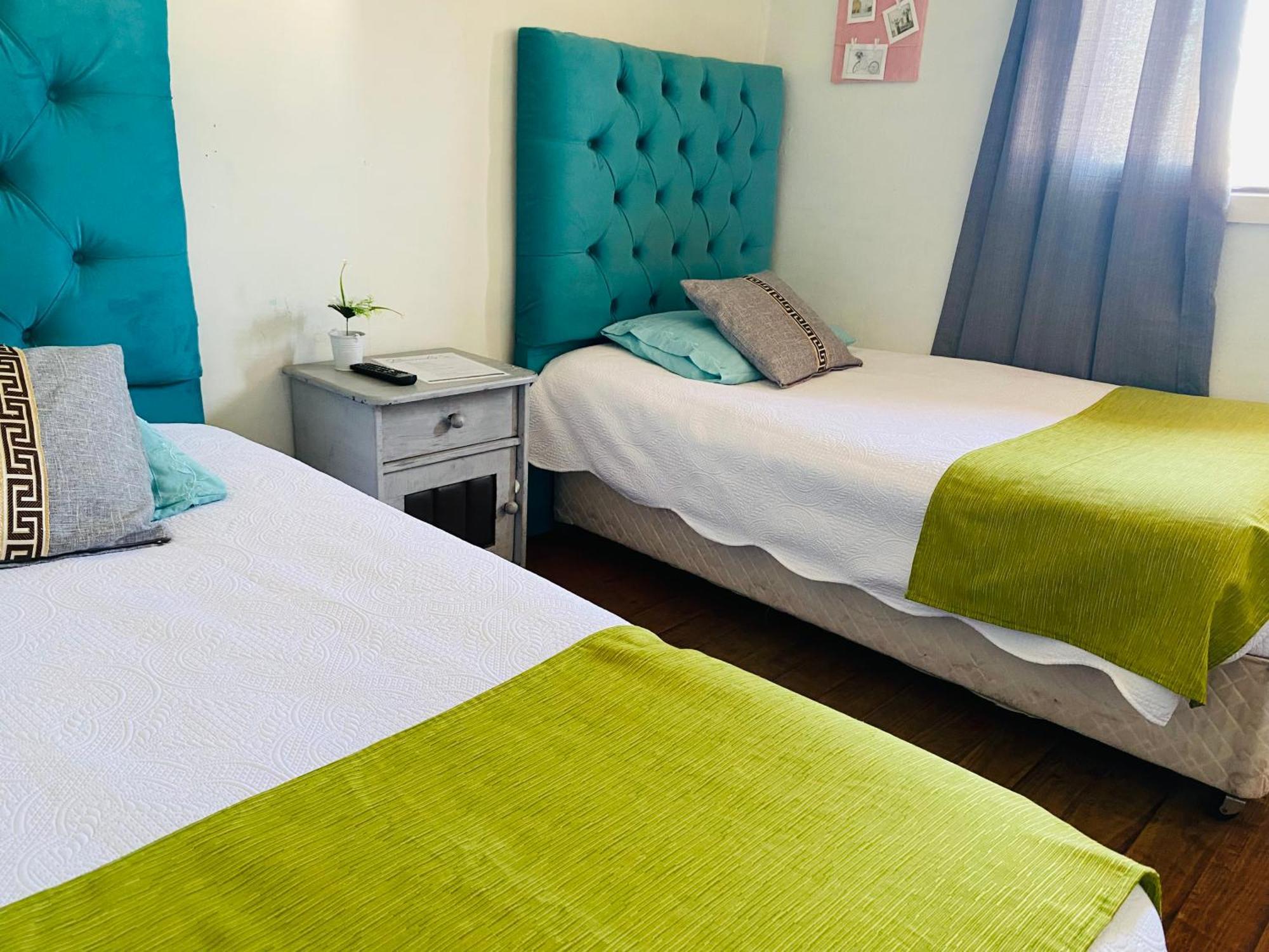 Hostal 3 Norte Сан-Антонио Экстерьер фото